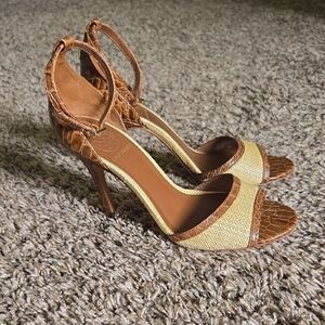 Tory Burch Aleidaide Croc/Raffia Tan and Brown Heels